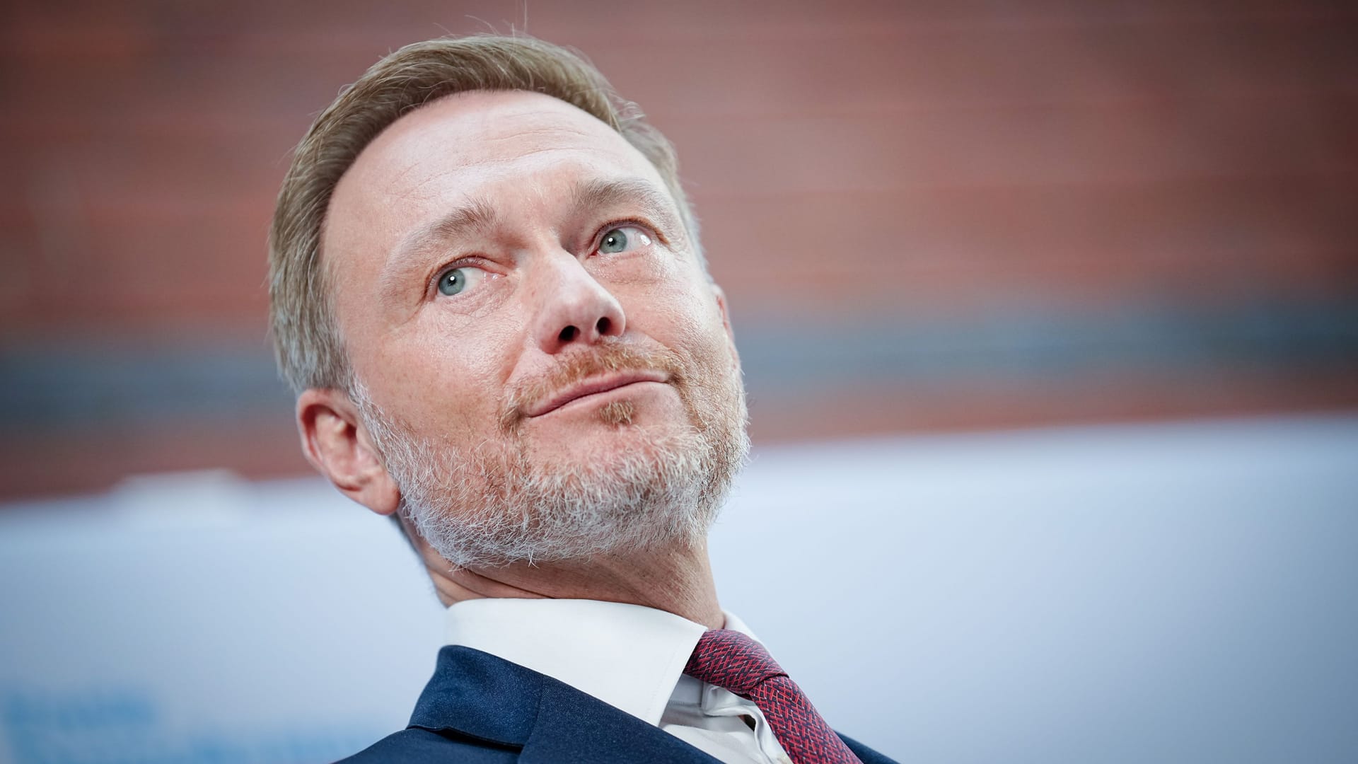 Christian Lindner (FDP): Der Bundesfinanzminister will seine Reform des Einkommensteuertarifs nachbessern.