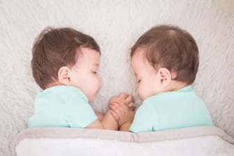 Zwillinge: Etwa jedes 28. Kind ist in Deutschland ein Mehrlingskind.