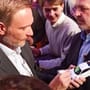 Niedersachsen-Wahl: Jugendliche feiern Christian Lindner bei Besuch