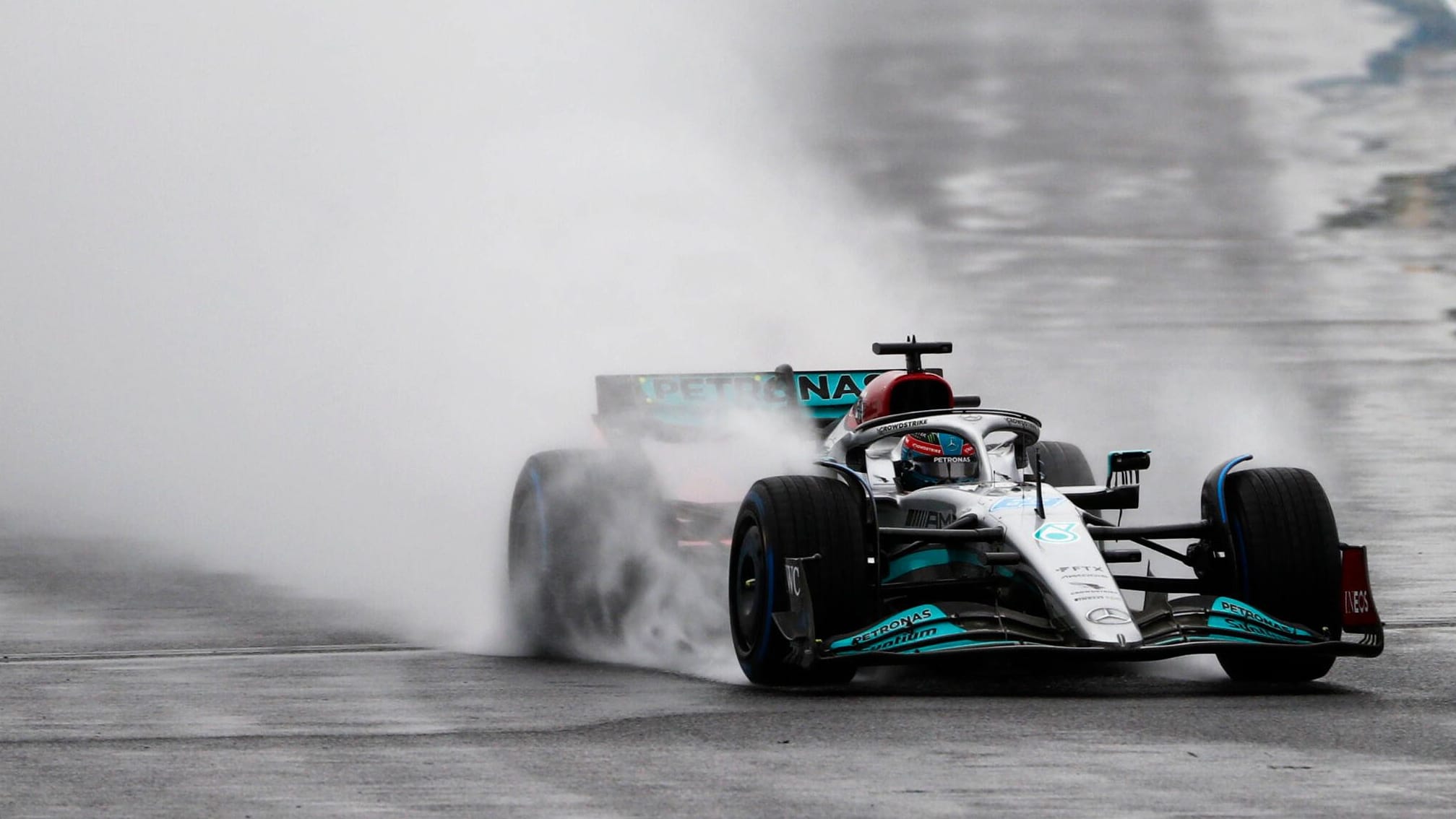 Formel 1: George Russel holt Bestzeit im Regen – Verstappen sauer