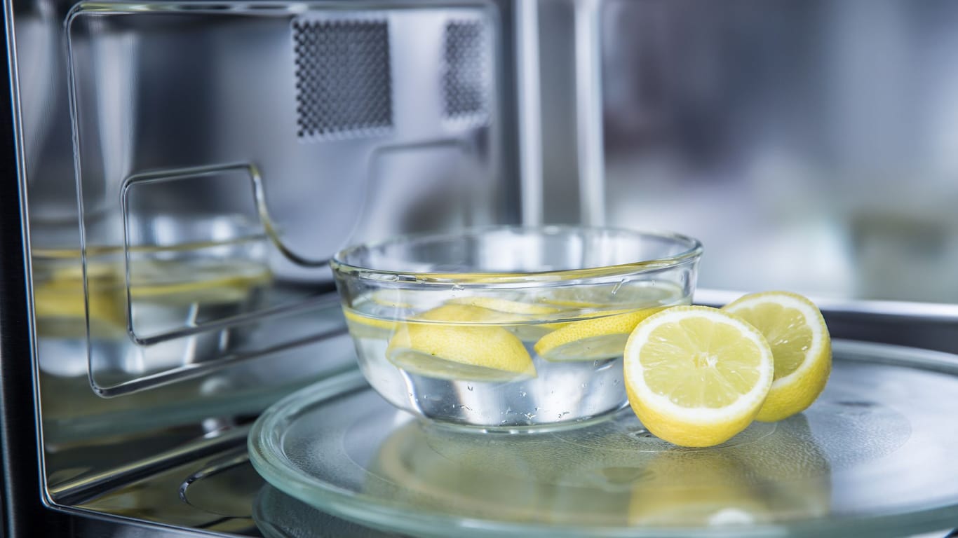 Zitronensäure kann neben hartnäckigen Schmutz auch Verkalkungen lösen.