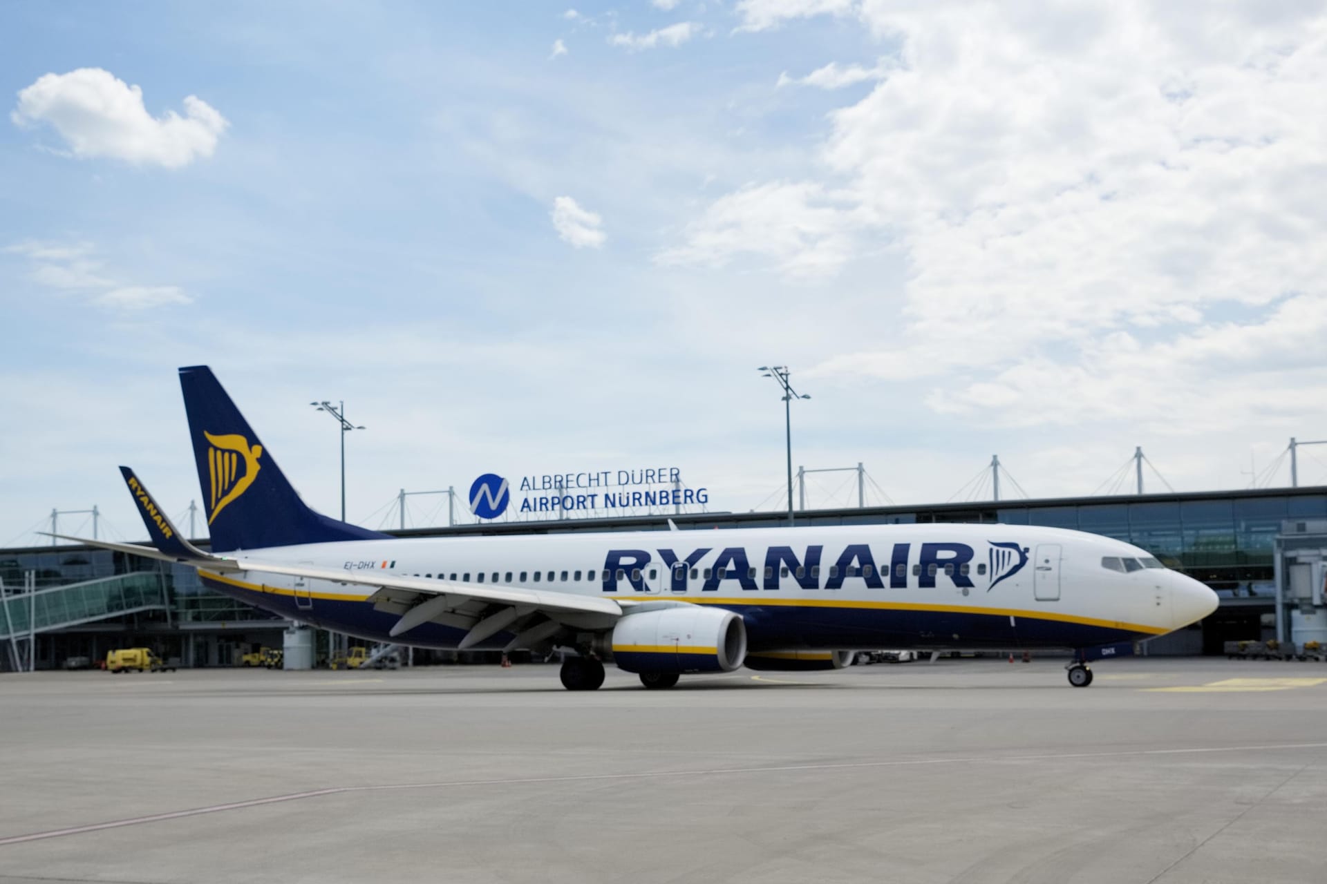 Ryanair setzt auf Regionalflughafen wie in Nürnberg - eine erfolgreiche Strategie für beide Seiten.