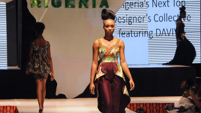 Fashion Week in Nigeria: Auf Models mit heller Hautfarbe soll in Zukunft verzichtet werden.