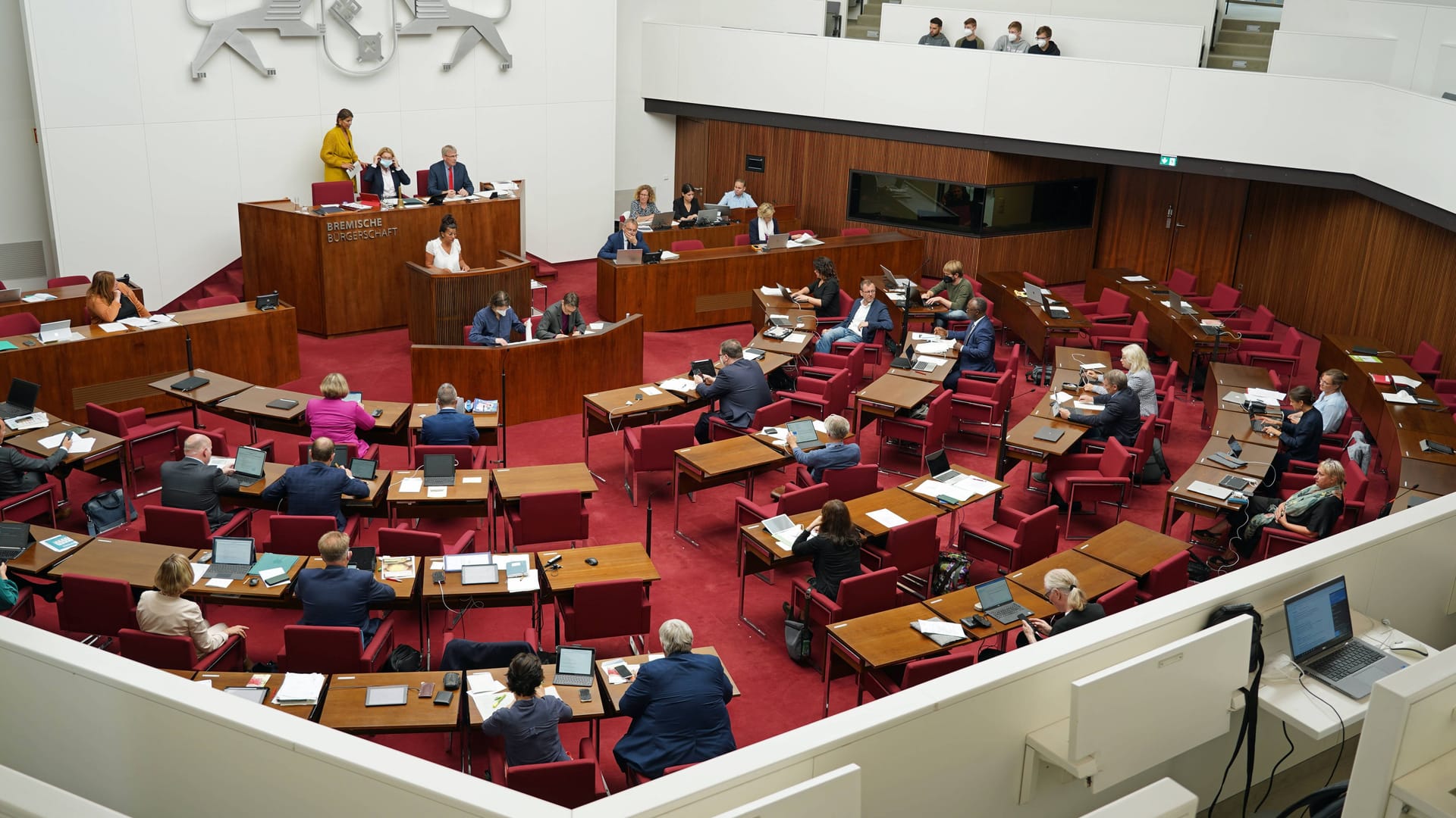 Die Bremische Bürgerschaft bei einer Sitzung (Archivfoto): Die Politik habe sich "für die größtmögliche und somit die teuerste Lösung" entschieden, heißt es.