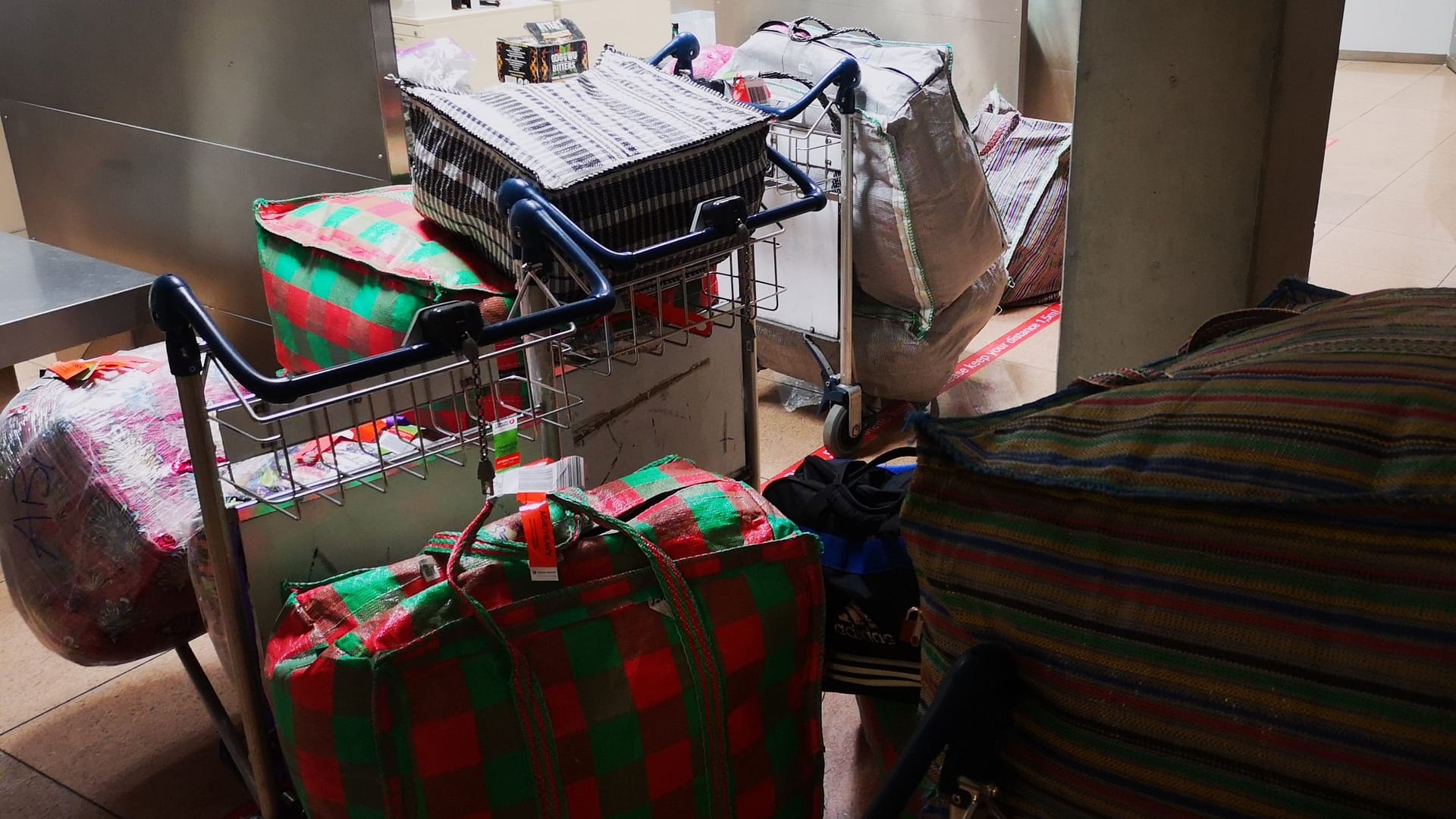 Khat trolleyweise: Ein Reisender versuchte rund 263 kg der Kaudroge einzuschmuggeln