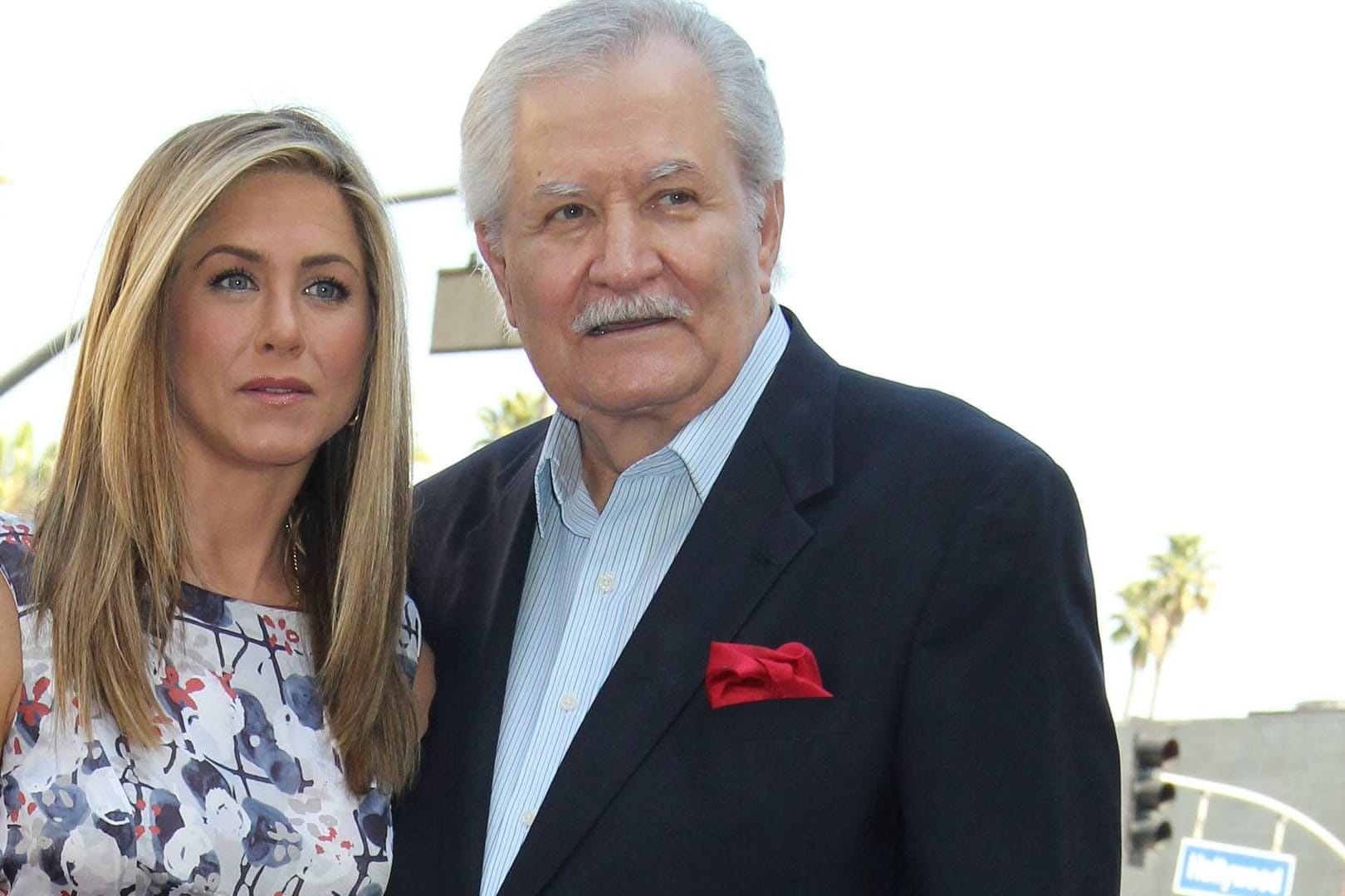 Jennifer und John Aniston: Ihr Vater wurde 89 Jahre alt.