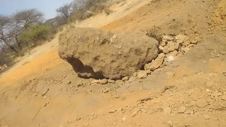 In Somalia gefunden: Der 15 Tonnen schwere Meteorit.