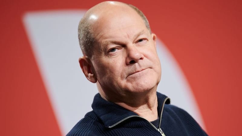 Olaf Scholz spricht im Landesparteitag der SPD Brandenburg im Messezentrum Cottbus.