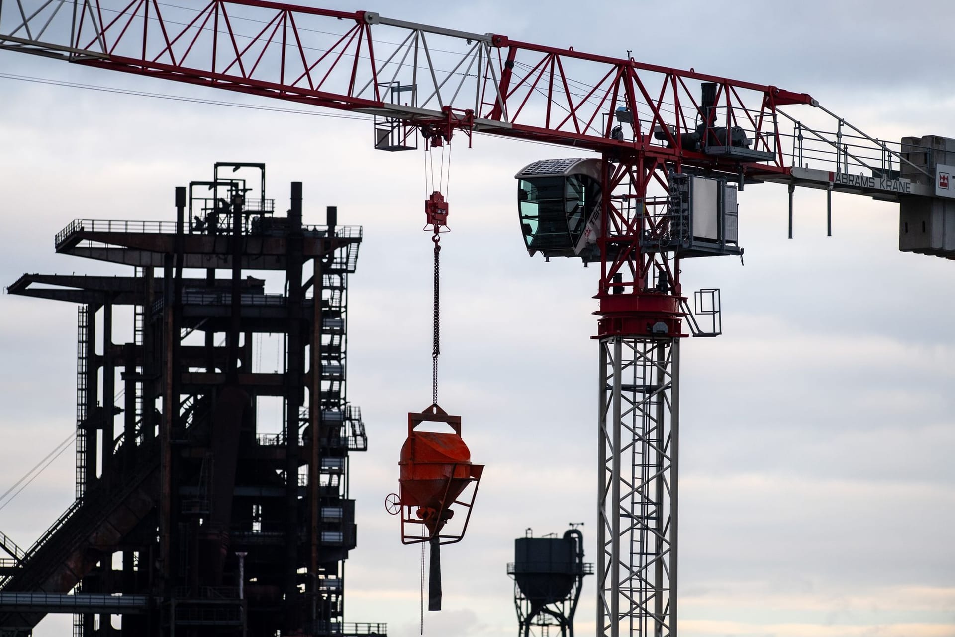 Baustelle in Dortmund (Symbolfoto): Im Baugewerbe meldeten 198 Firmen Insolvenz an. Baustelle in Dortmund (Symbolfoto): Im Baugewerbe meldeten 198 Firmen Insolvenz an.