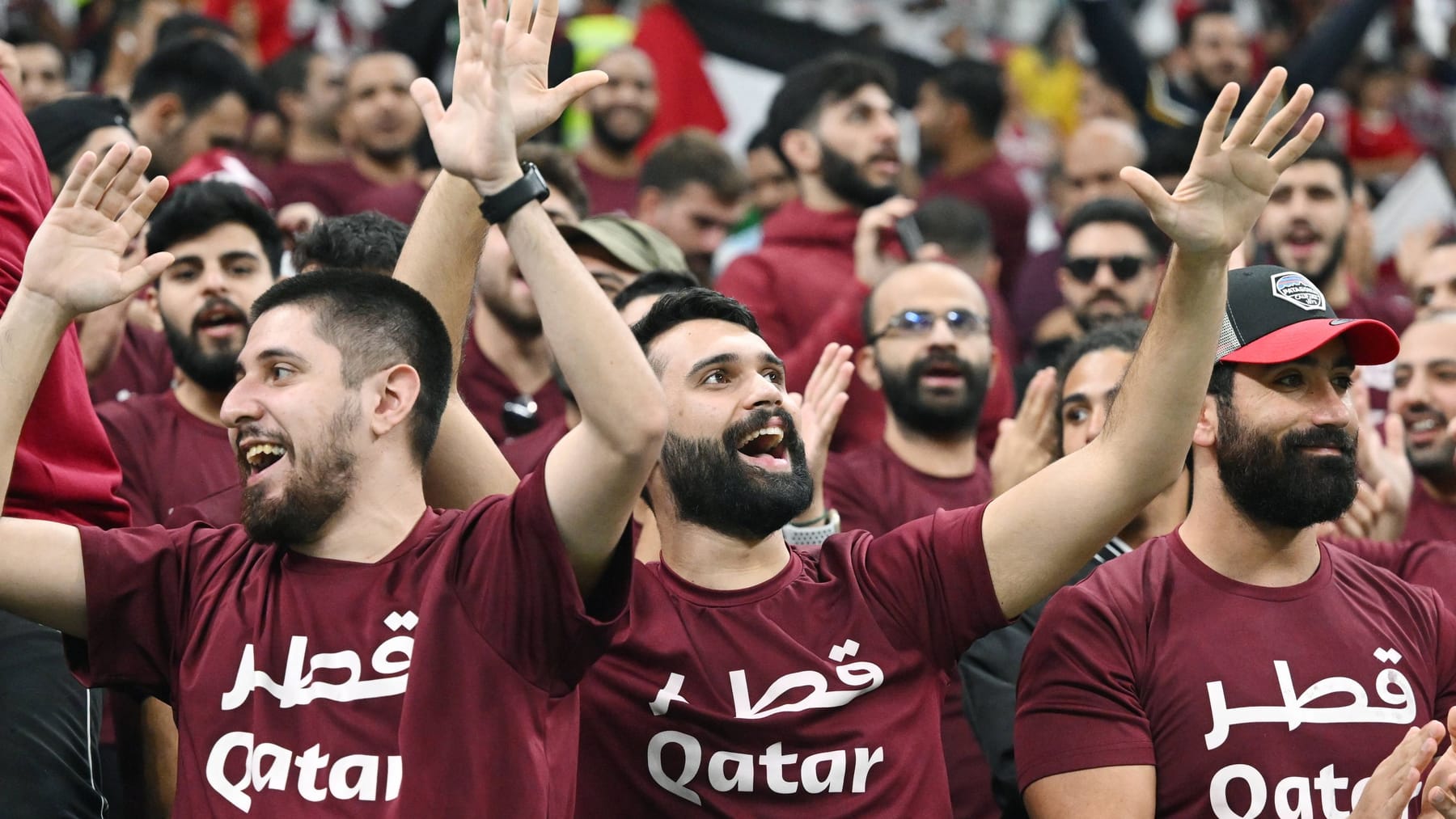 Qatar vult de stadionstoelen tegen Nederland met vrijkaartjes