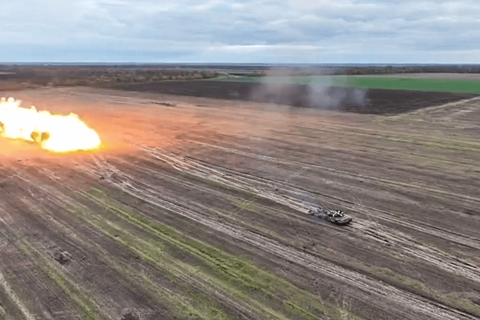 Der Meteorit räumt das Feld von Minen.