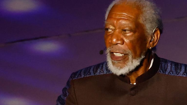 Morgan Freeman: Sein Auftritt in Katar sorgt für Empörung.