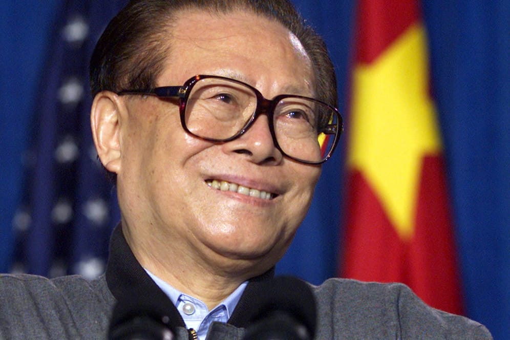 Jiang Zemin (Archivbild): Der ehemalige Präsident Chinas ist im Alter von 96 Jahren gestorben.