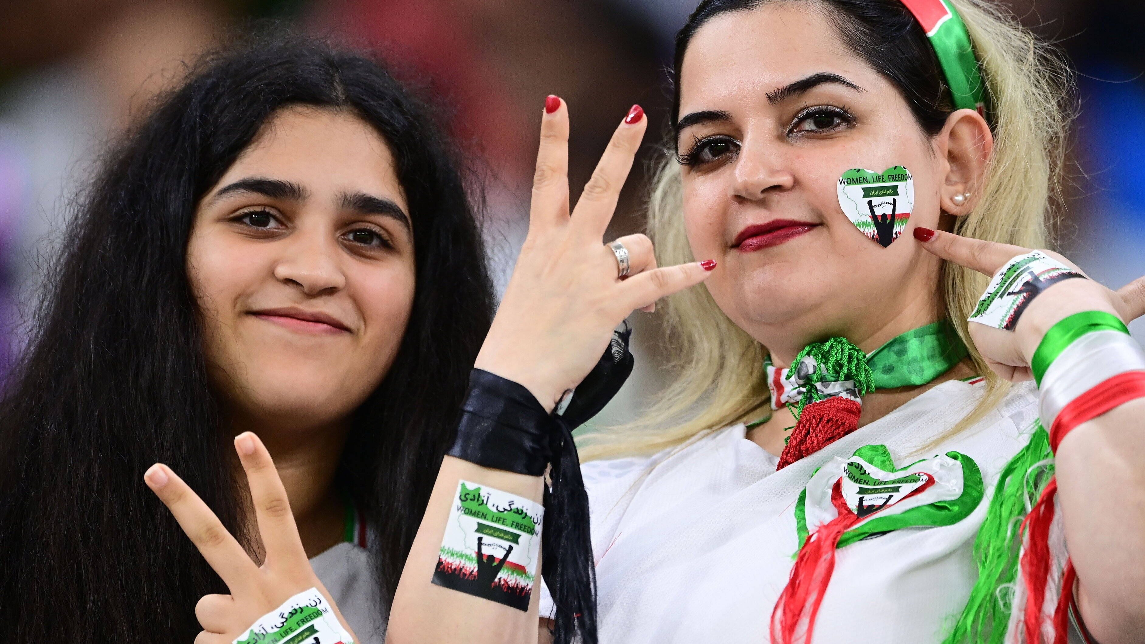 WM 2022 in Katar: Ein letztes Mal, der Iran scheidet aus