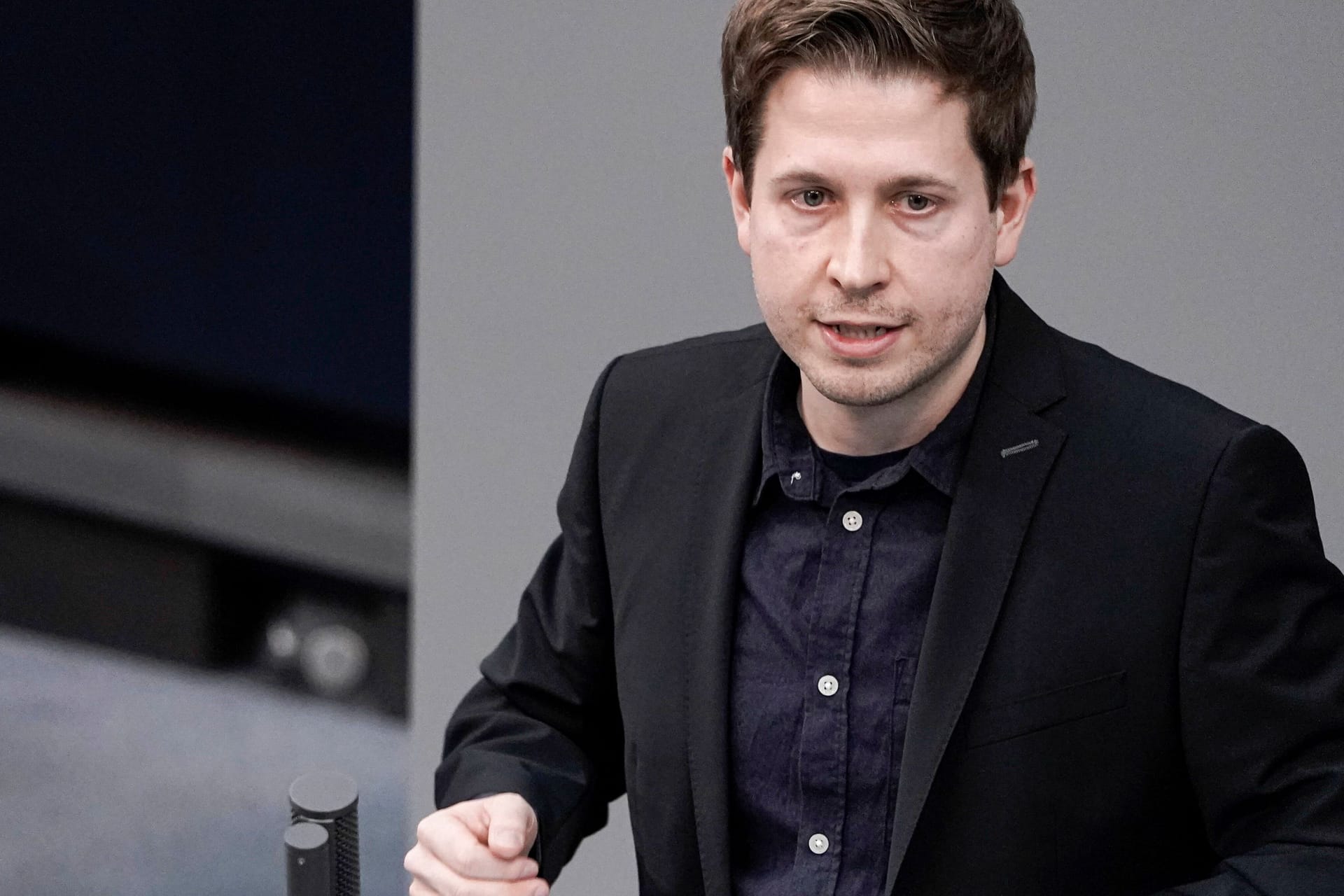 Kevin Kühnert: Er sitzt für die SPD im Bundestag.