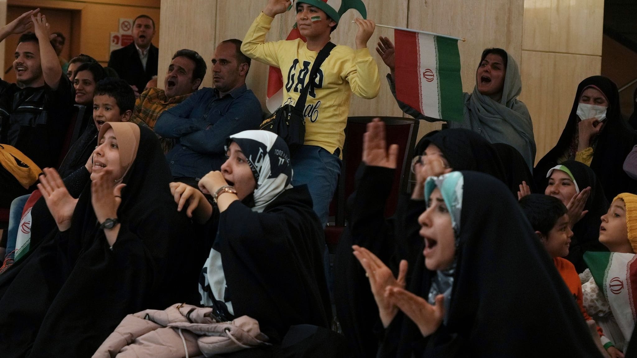 Fußball-WM in Katar | Gespaltene Reaktionen im Iran nach Niederlage gegen USA