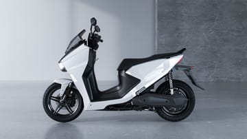 Mit dem SK1 erweitert Horwin sein Angebot um wahlweise 25 oder 45 km/h schnelle E-Scooter.