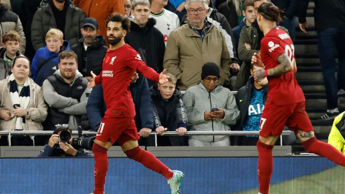 Mohamed Salah (l.): Der Stürmer steuerte beide Treffer zu Liverpools Sieg bei.