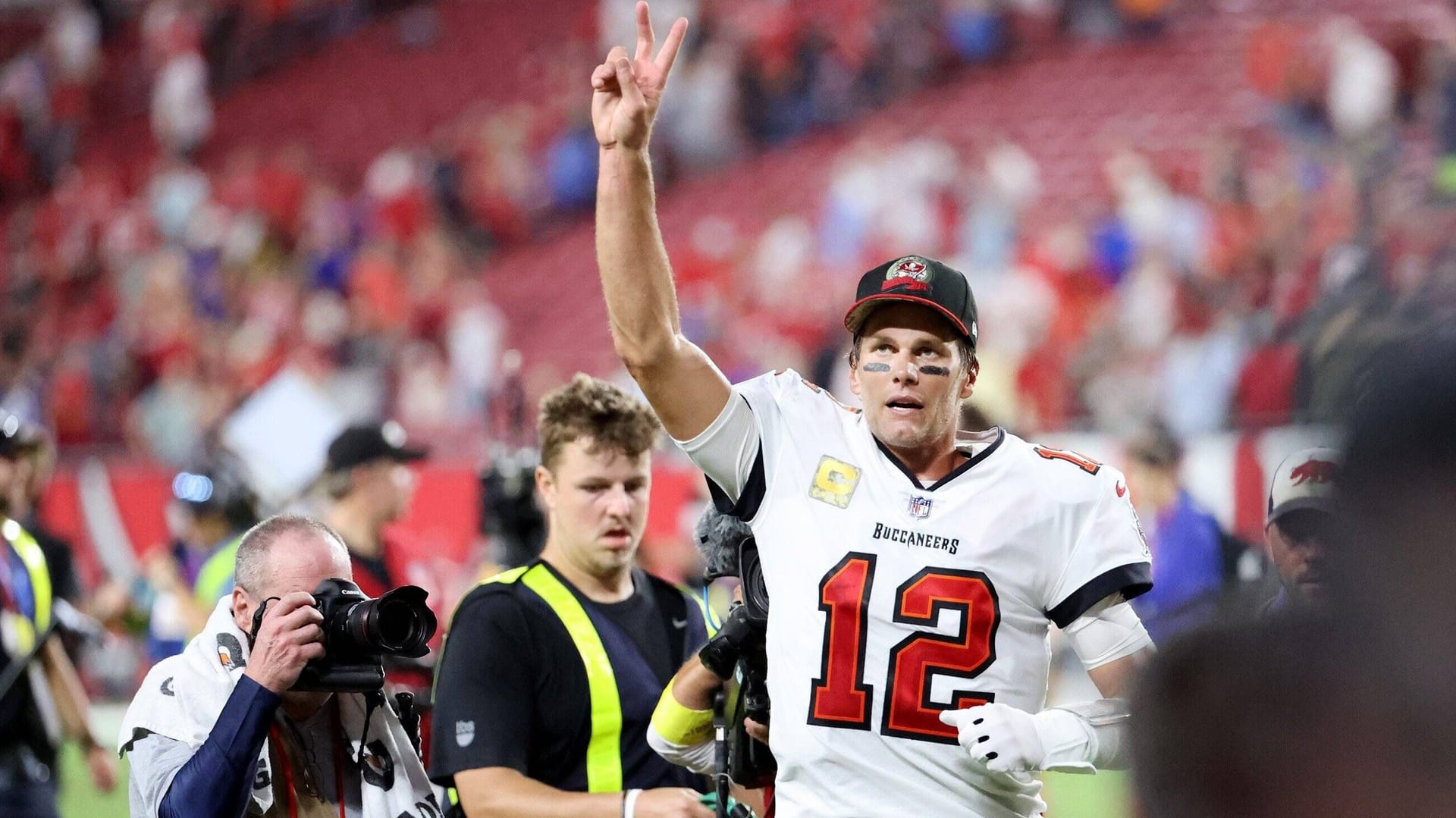 Tom Brady: Der Quarterback der Tampa Bay Buccaneers schreibt weiter Geschichte.