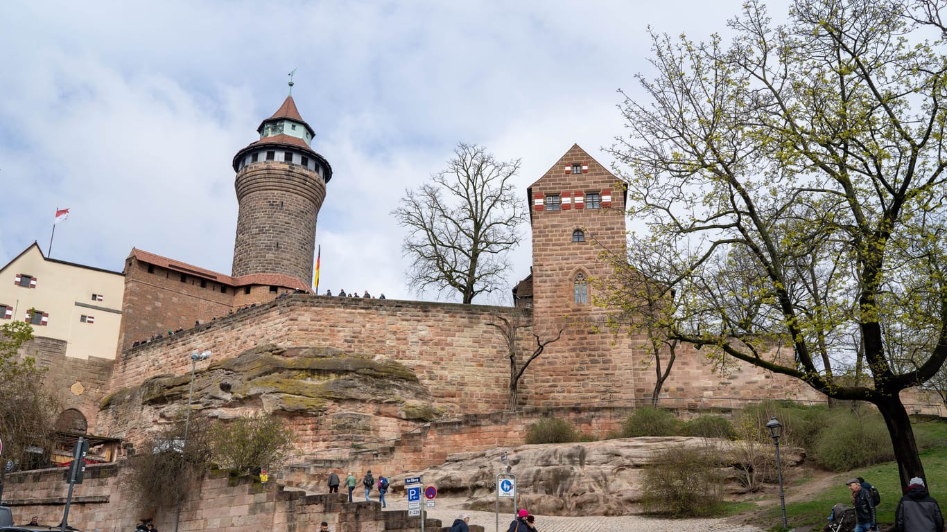 Die Burg als Nürnberger Wahrzeichen (Symbolbild): Die Haushaltsberatungen des Stadtrats stehen an.