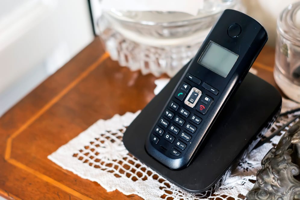 Die Stiftung Warentest hat schnurlose Telefone überprüft: Das sind die besten Festnetztelefone im Test.
