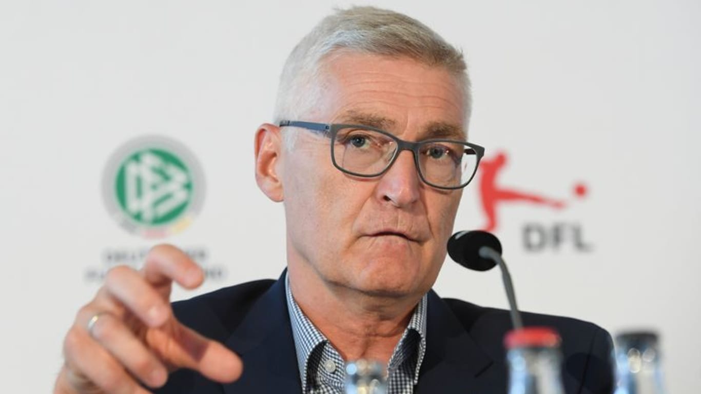 DFB-Schiedsrichter-Obmann Lutz Michael Fröhlich: Auch er ist mit dem VAR bislang nicht zufrieden.