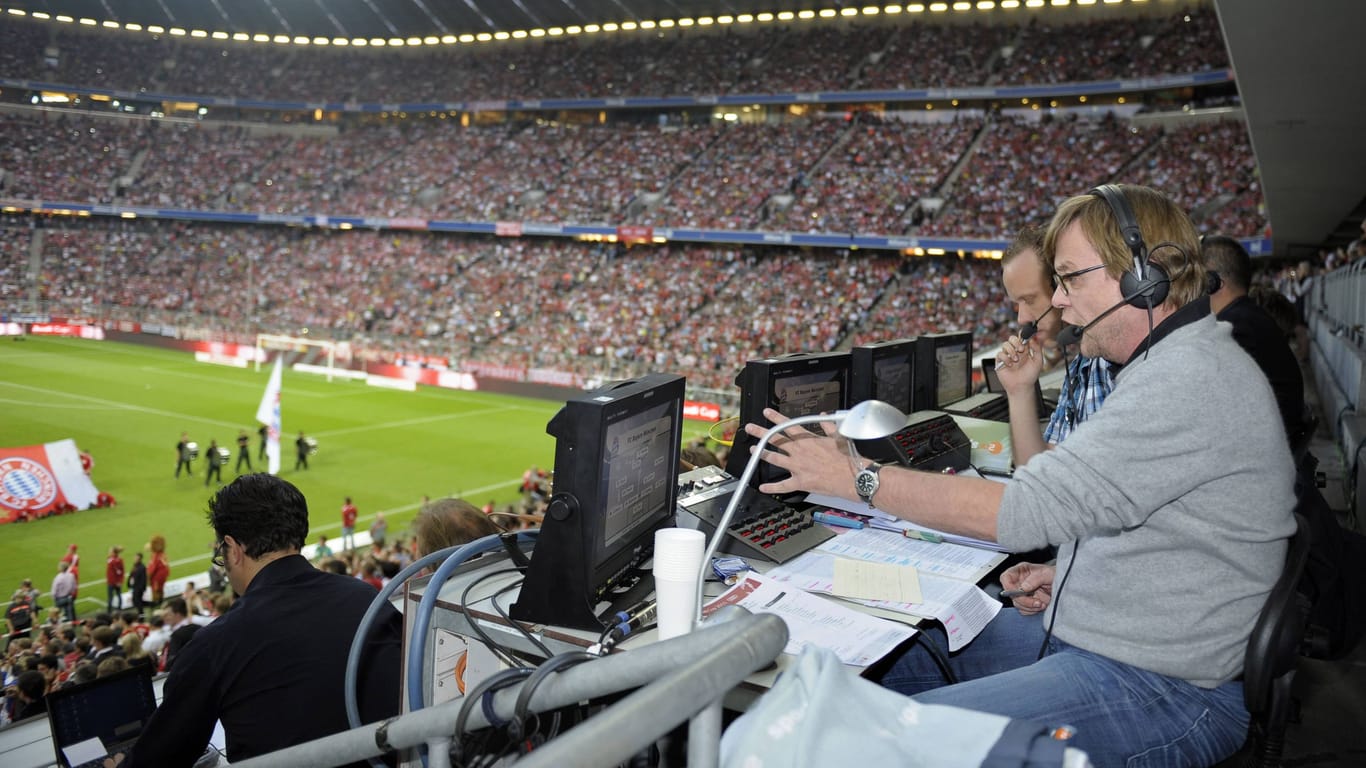 Das Stadion war sein Zuhause: Béla Réthy, hier beim Audi Cup 2011 in der Münchner Arena.