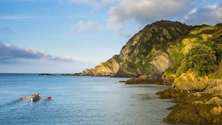 Felsenküste in Devon: Wissenschaftler warnen vor dramatischen Folgen des Anstiegs des Meeresspiegels.