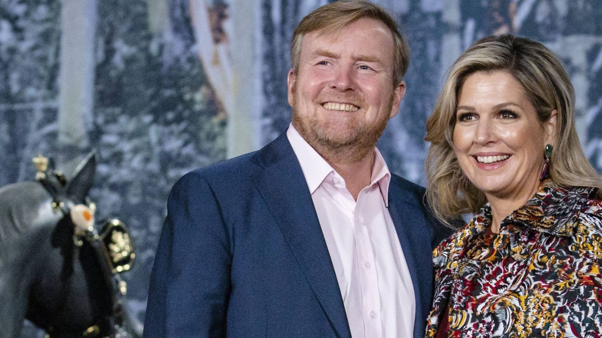 Willem-Alexander und Máximas Töchter begeistern im modischen Businesslook