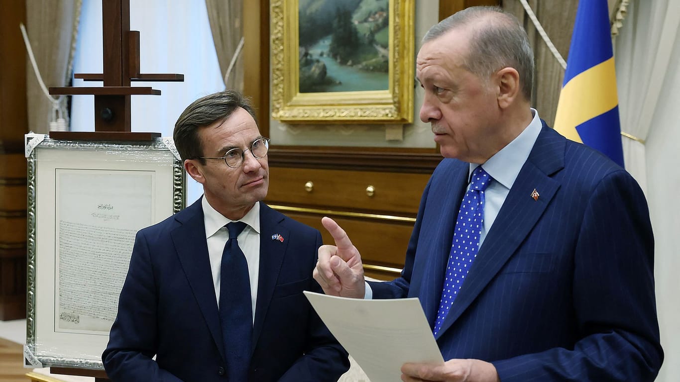 Ulf Kristersson und Recep Tayyip Erdoğan: Kristersson ist seit Mitte Oktober neuer Ministerpräsident von Schweden.