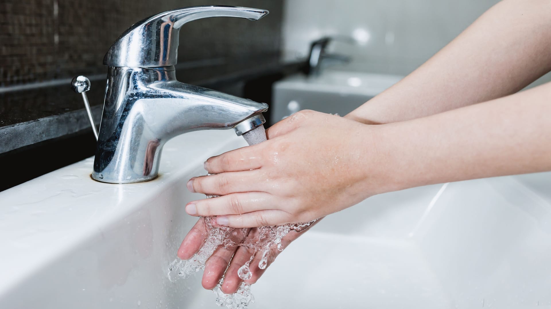 Saubere Hände: Geht das auch mit kaltem Wasser?