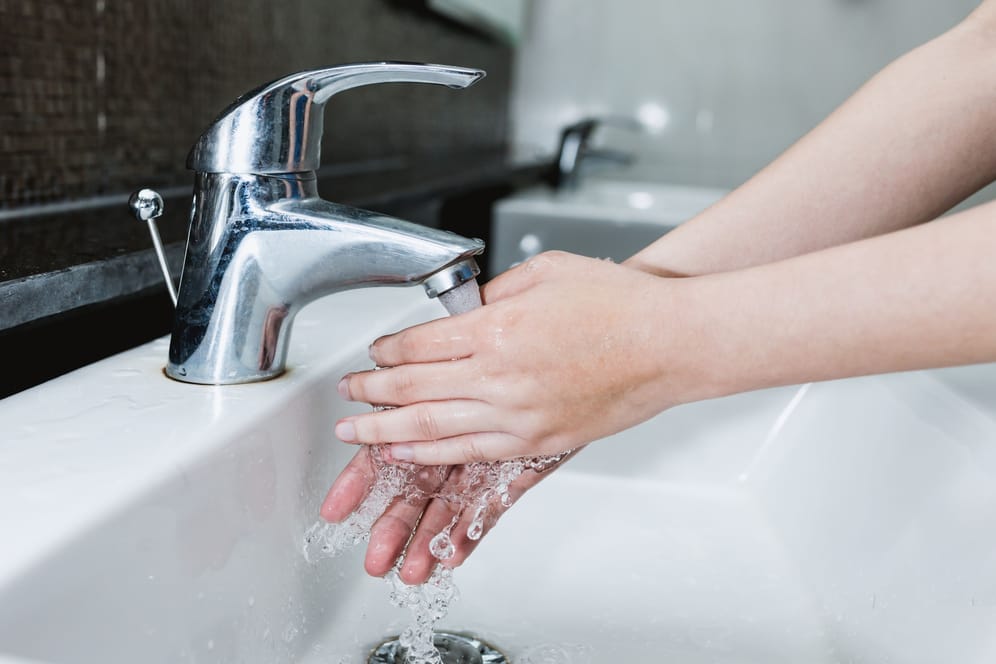 Saubere Hände: Geht das auch mit kaltem Wasser?