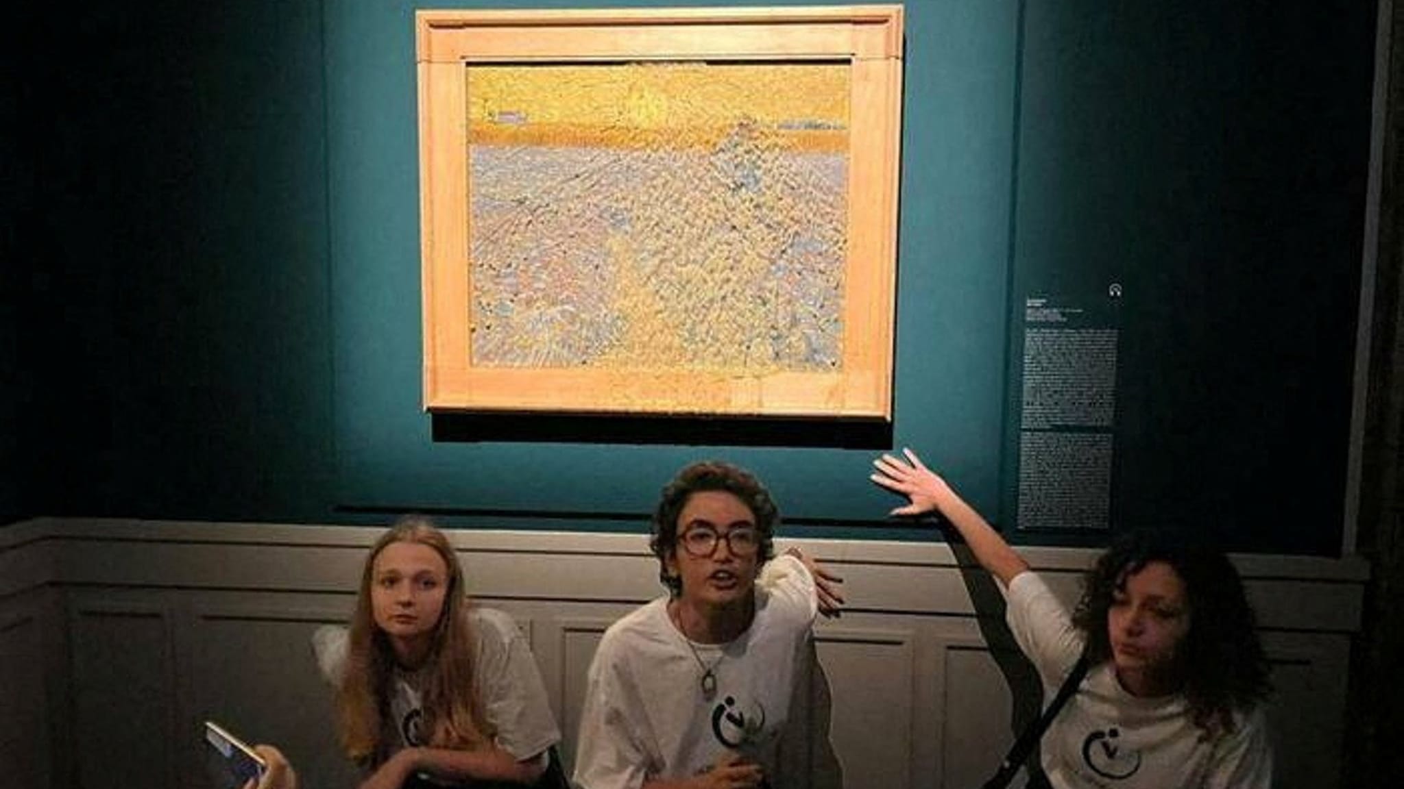 Klima-Aktivisten bewerfen in Rom Van-Gogh-Gemälde mit Erbsensuppe