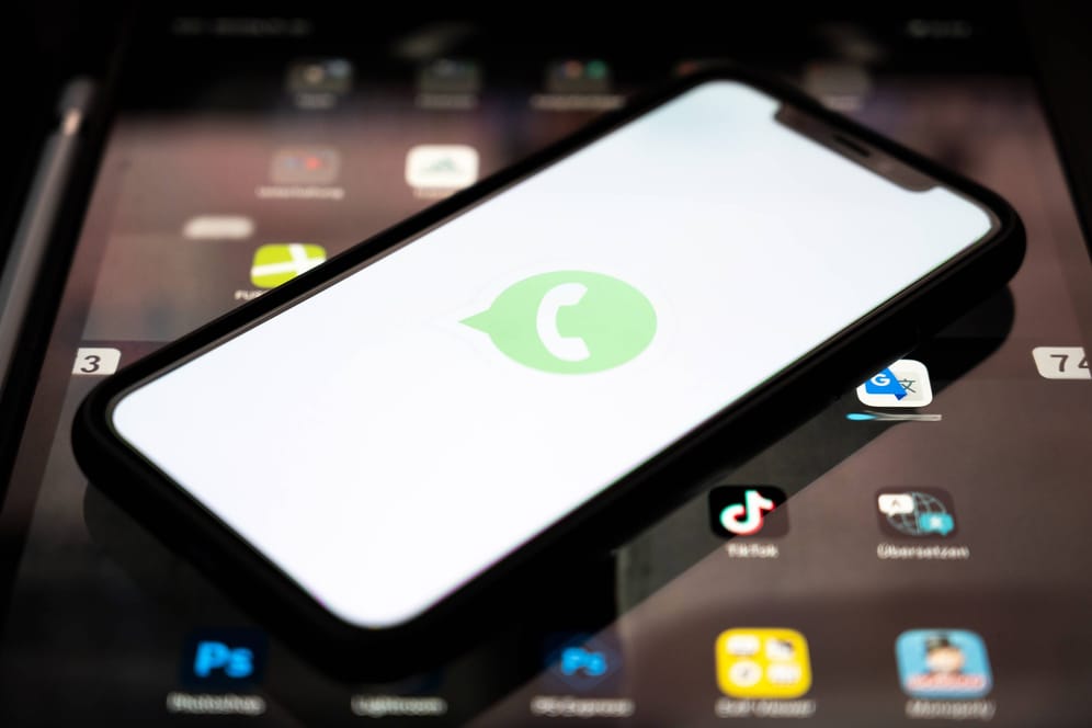 ﻿Auf dem iPhone können ganz einfach in den Chat-Einstellungen der App die Backups verwaltet und festgelegt werden.