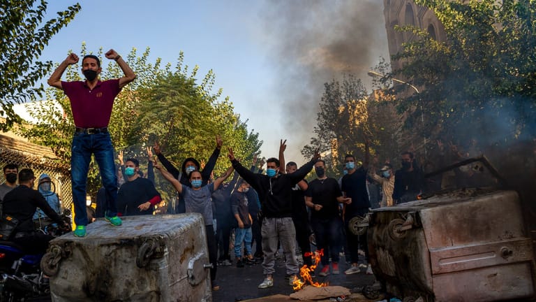 Proteste im Iran im Oktober 2022: Rund 18.000 Menschen wurden innerhalb von zwei Monaten festgenommen.