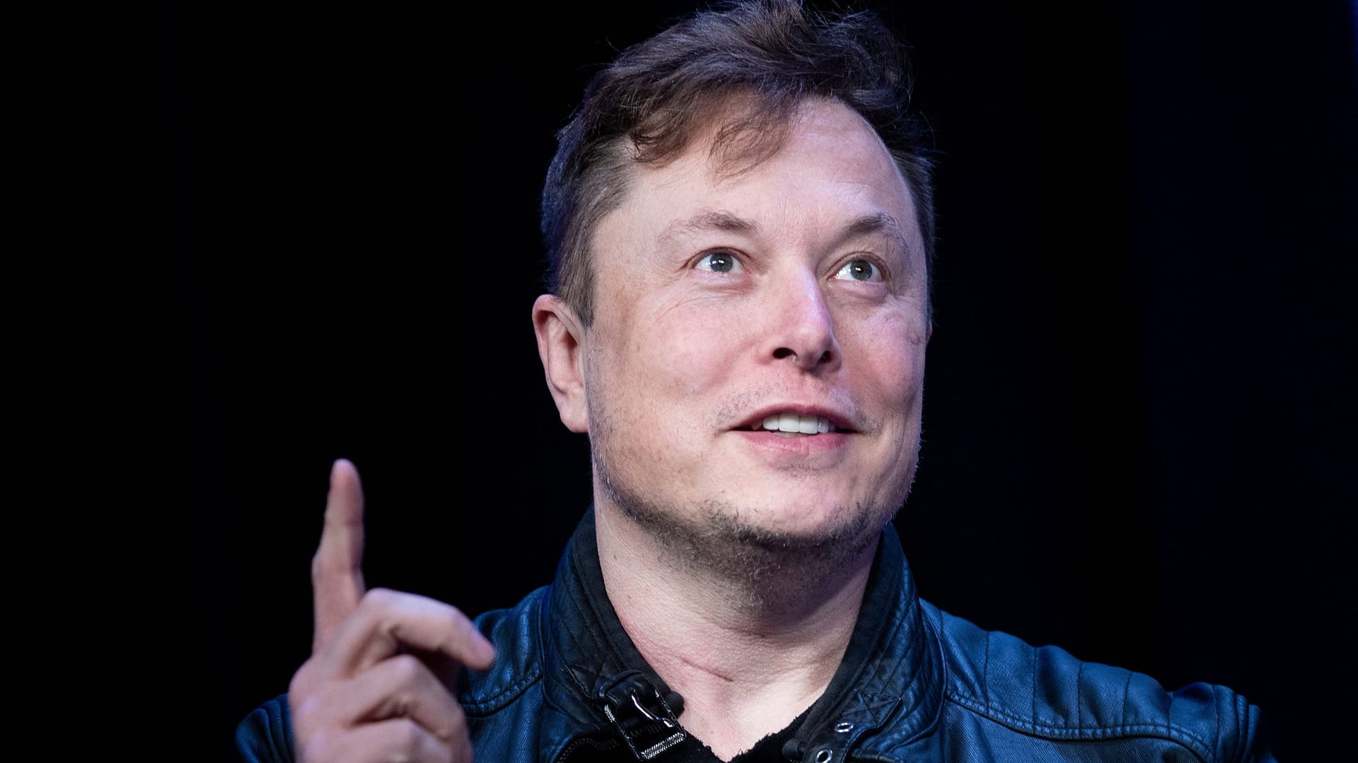 Elon Musk: "Bitte nehmen Sie zur Kenntnis, dass Twitter in den kommenden Monaten jede Menge dummer Sachen machen wird." Elon Musk: "Bitte nehmen Sie zur Kenntnis, dass Twitter in den kommenden Monaten jede Menge dummer Sachen machen wird."