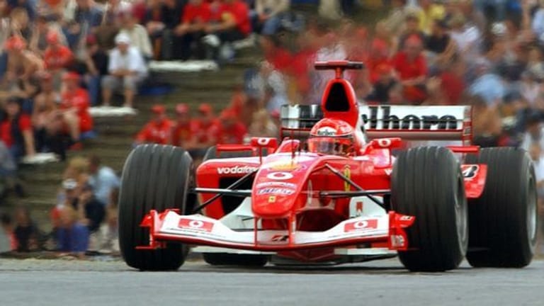 Michael Schumacher im F2003-GA: In dem Wagen holte er seinen sechsten WM-Titel.
