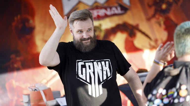 Gronkh auf der Gamescom 2019 in Köln (Archivbild): Mit seinem Aufruf sind fast 19.000 an Spenden zusammen gekommen.