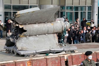 Ein Trümmerteil einer nordkoreanischen Rakete: Erneut soll es einen Abschuss gegeben haben.
