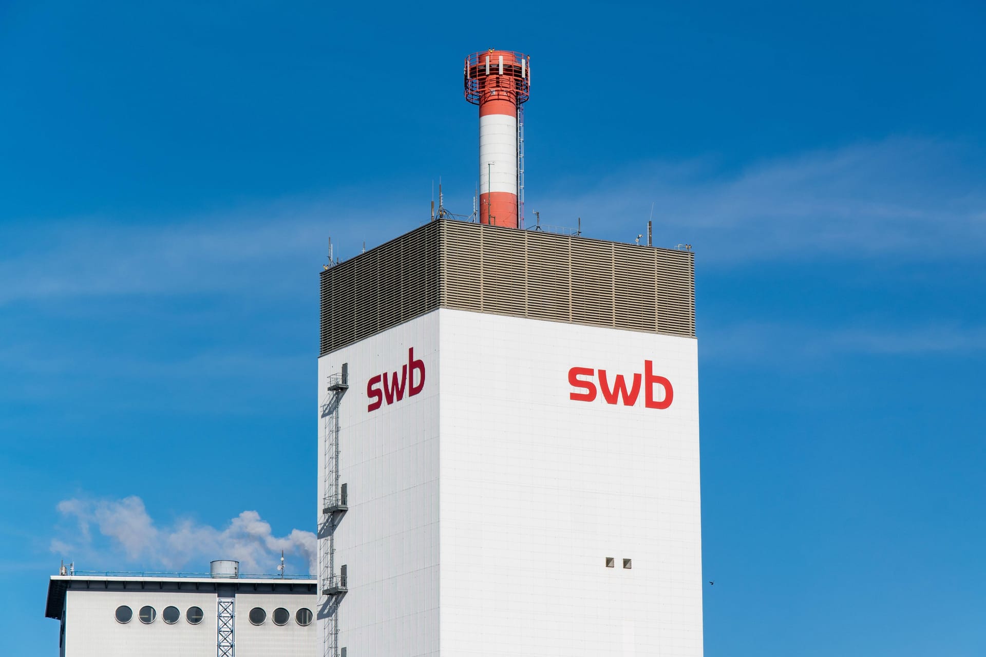 Das SWB-Steinkohlekraftwerk Hastedt in Bremen (Archivbild): Vor allem die stark angestiegenen Großhandelspreise sorgen für Kostensteigerungen.