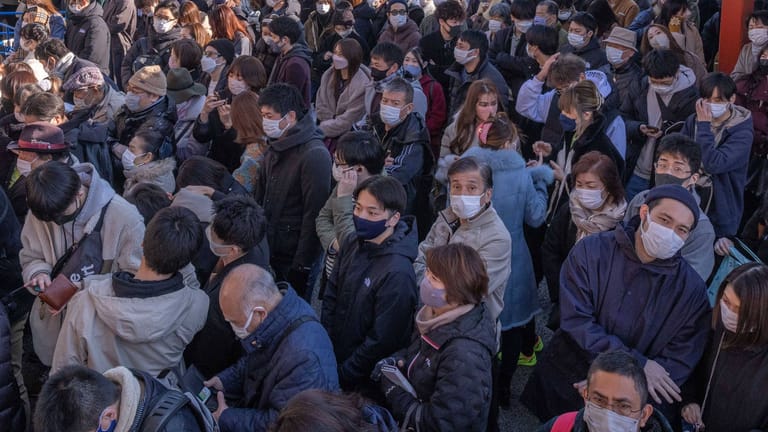 Menschenandrang in Tokio: In Asien leben die meisten Menschen weltweit.