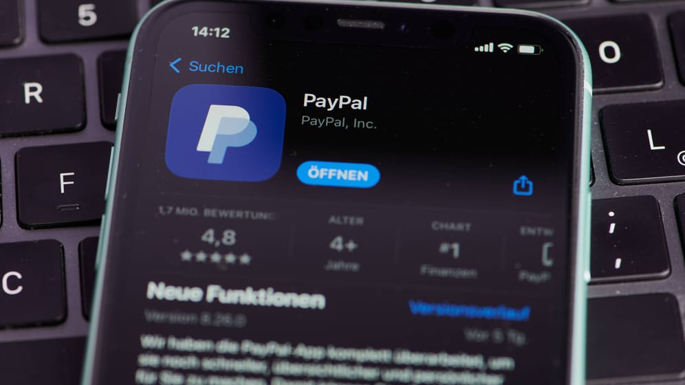 Paypal-App im App Store (Symbolbild): Der Zahlungsdienst macht es Käufern sehr bequem. Doch gerade das kann teuer werden.