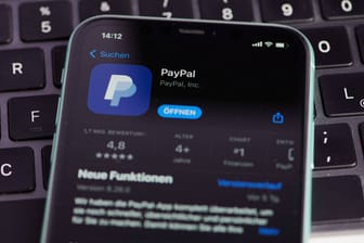 Paypal-App im App Store (Symbolbild): Der Zahlungsdienst macht es Käufern sehr bequem. Doch gerade das kann teuer werden.