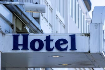 Düstere Zeiten für Hotels ( Symbolbild): Gastgewerbe protestiert wegen geplanter Bettensteuer.