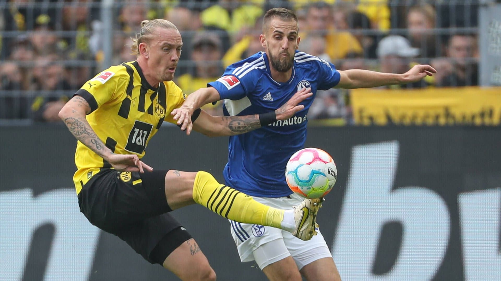 Marius Wolf (l.) gegen Dominick Drexler: In der Hinrunde hat der BVB das Revierderby gewonnen. Marius Wolf (l.) gegen Dominick Drexler: In der Hinrunde hat der BVB das Revierderby gewonnen.