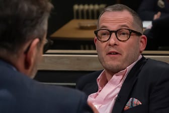 "Chez Krömer": Julian Reichelt zu Gast in der RBB-Talkshow von Kurt Krömer.