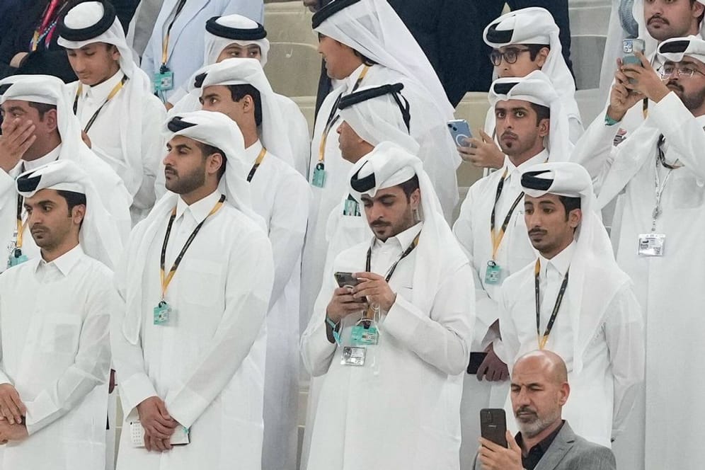 Katarische Fans im Stadion: Auch hier überwiegen die männlichen Zuschauer.
