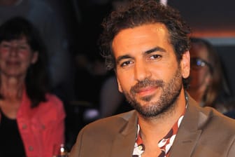 Elyas M'Barek: Der Schauspieler blickt kritisch auf die WM.