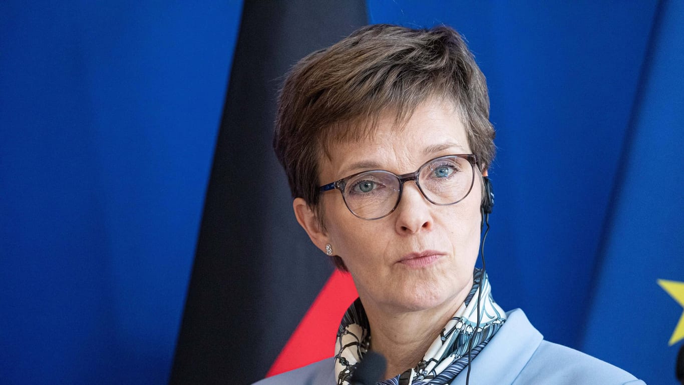 Claudia Buch: Die Vize-Präsidentin der Bundesbank mahnt Finanzinstitute zur besseren Vorsorge an.
