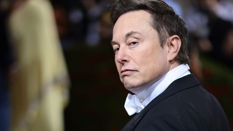 Elon Musk: Die Entscheidungen des Unternehmers stoßen auf Unmut.